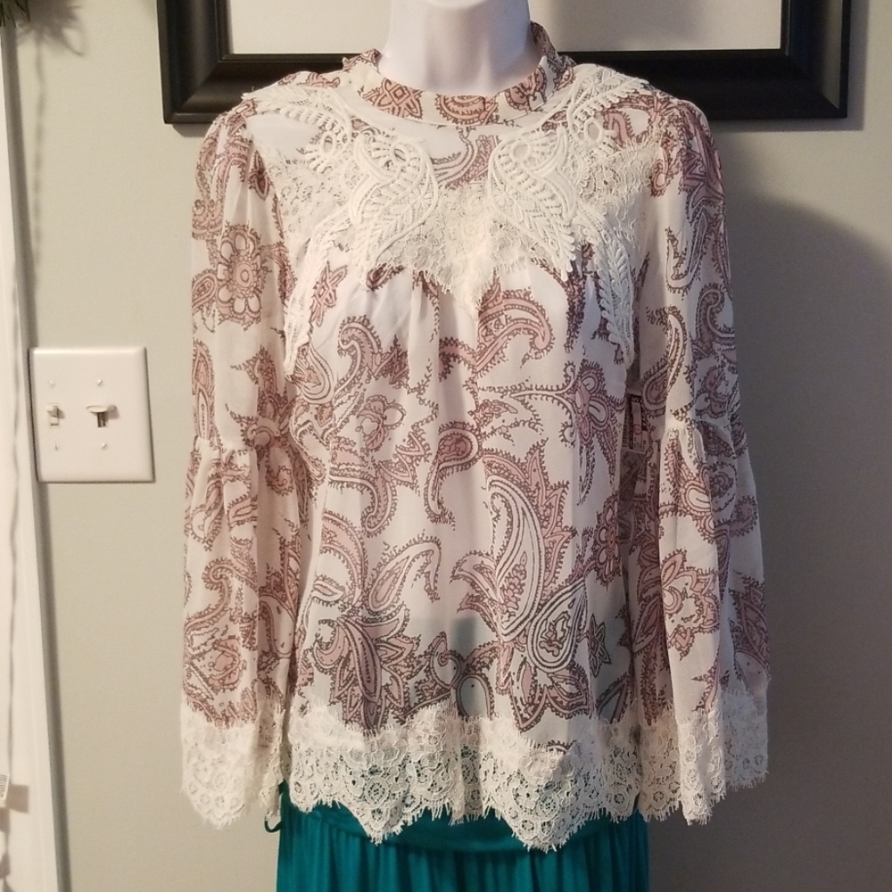 NWT Loft Blouse with Lace Detailing - Size XS